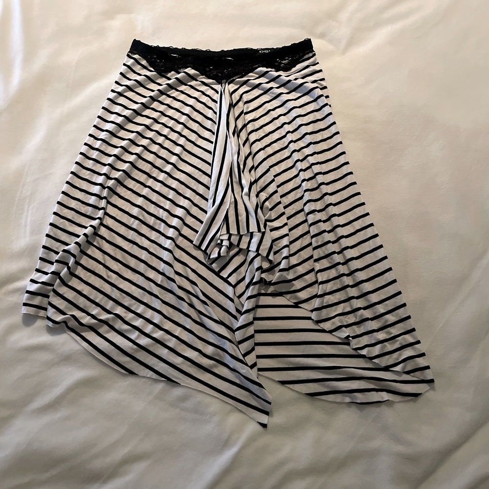 Bebe Flow Skirt Striped Lace Waist